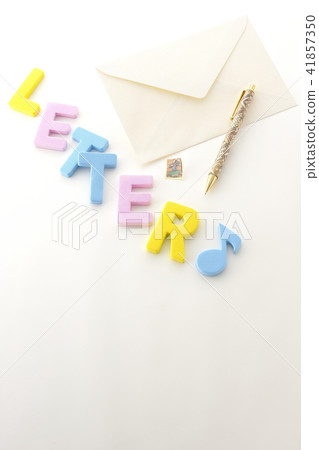 send a letter 41857350