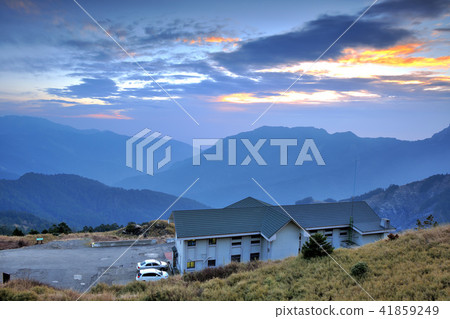 合歡山晨曦山嵐 合歡山晨曦山嵐 41859249