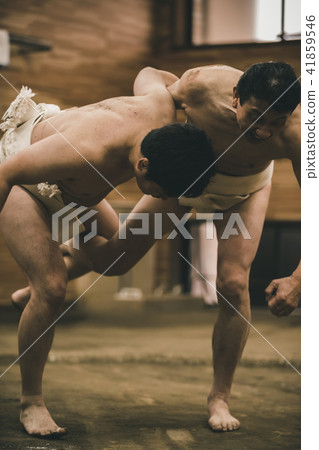 training, person, male 41859546