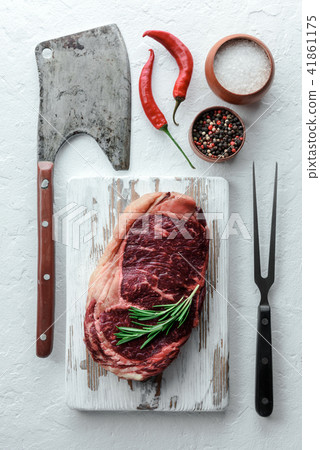 Marbling ribeye steak on white plate 41861175