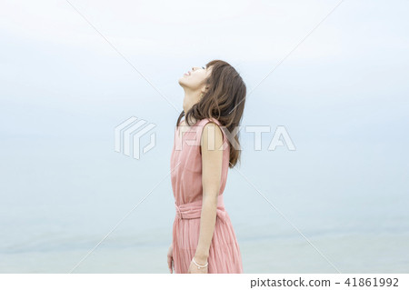 Seaside women Seaside women 41861992