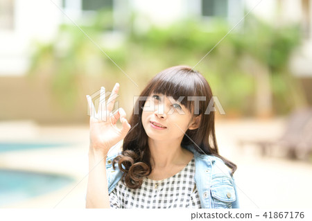 小姐上身手指好 小姐上身手指好 41867176