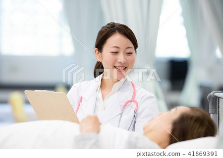 Medical women 41869391