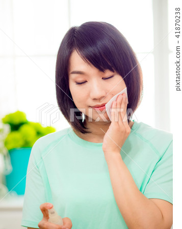 Facial care 41870238