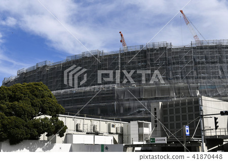 東京的日本城市景觀“正在建設的新國家體育場” 東京的日本城市景觀“正在建設的新國家體育場” 41870448