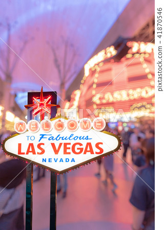 Famous Las Vegas sign with blur cityscape 41870546