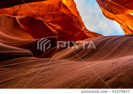 Lower Antelope Canyon Lower Antelope Canyon 41870647