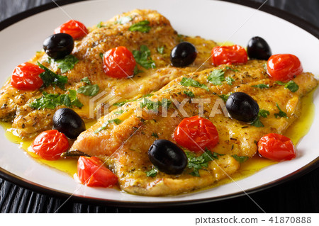 Delicious fried trout fillets Delicious fried trout fillets 41870888