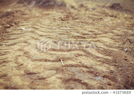 the wheel marks on the dusty road the wheel marks on the dusty road 41873689