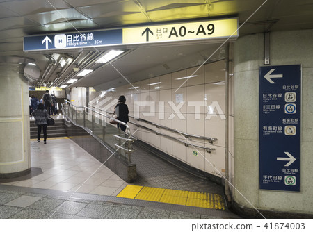 Subway communication passage (Chiyoda Ward, Tokyo) 41874003