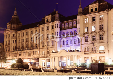 Hotel edifice of Debrecen at night 41876844