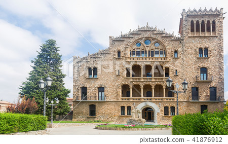 Sanctuary of Santo Cristo, Anoia 41876912