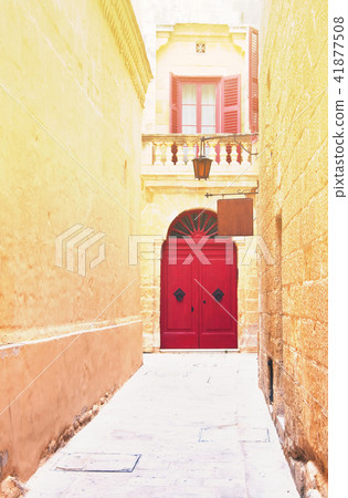 Old narrow town street 41877508