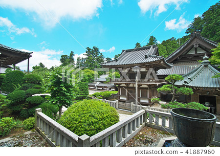 Ozuyama Sonomoji寺鐘和鼓樓 41887960