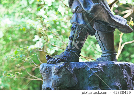 Oizuyama Sonogaiji Temple武威庚雕像 41888439