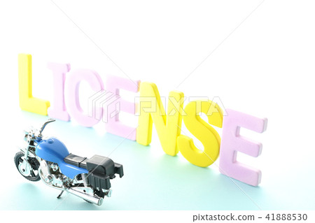 THE license THE license 41888530