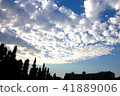 與美麗的雲彩的風景 41889006