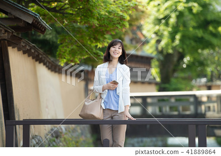 Middle women travel image 41889864