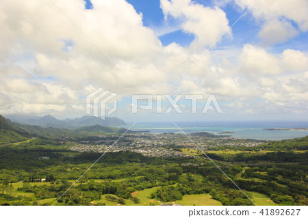 Paris Lookout Oahu 41892627
