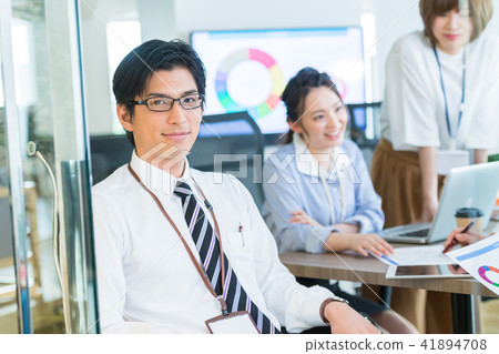 Businessman, meeting image 41894708