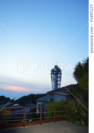 Sea candle at dusk Sea candle at dusk 41895227