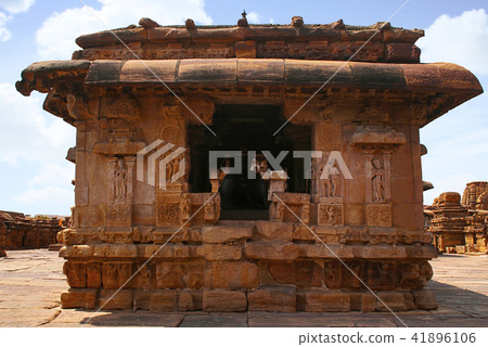 Virupaksha temple, Pattadakal temple complex Virupaksha temple, Pattadakal temple complex 41896106