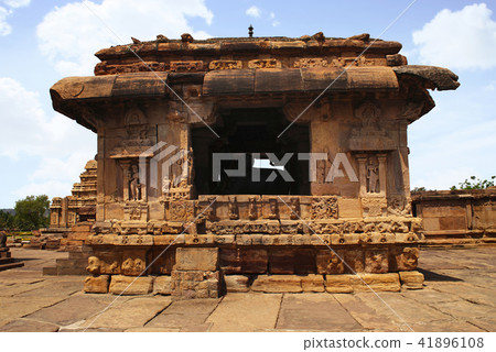 Virupaksha temple, Pattadakal temple complex Virupaksha temple, Pattadakal temple complex 41896108