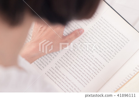 Beauty and book Beauty and book 41896111