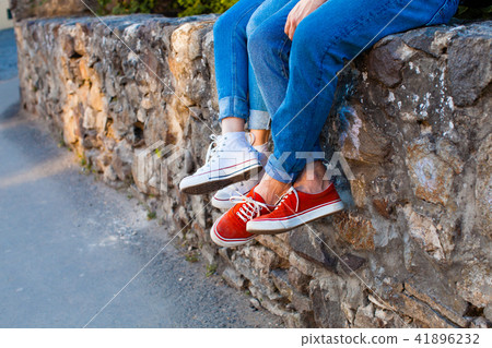 Comfortable clothes for travel Comfortable clothes for travel 41896232