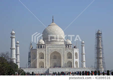 Recent Taj Mahal (2017) 41899316
