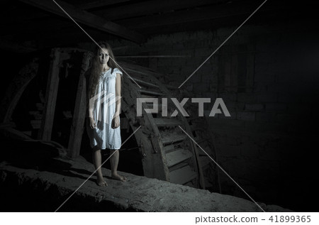 Horror girl in white dress 41899365