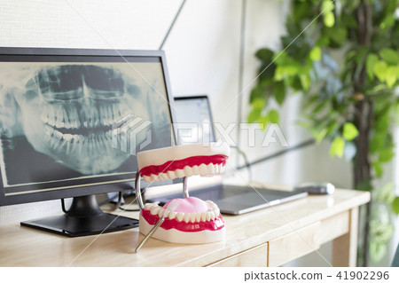 Dental clinic image 41902296