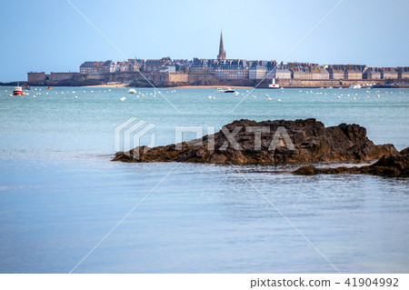 view of the famous French resort town Saint Malo 41904992