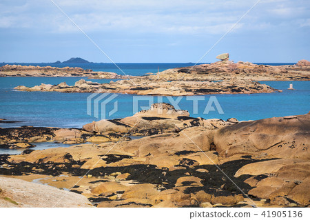 typical Brittany coast in the north of France typical Brittany coast in the north of France 41905136
