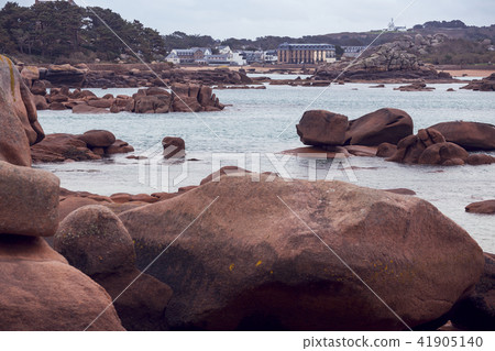 typical Brittany coast in the north of France typical Brittany coast in the north of France 41905140