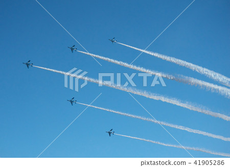 戰鬥機的雜技飛行 戰鬥機的雜技飛行 41905286