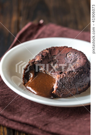 Chocolate fondant close up Chocolate fondant close up 41906073