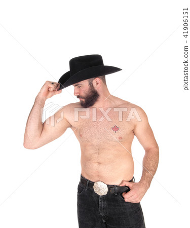 Portrait of businessman with hand on chin thinking 41906151