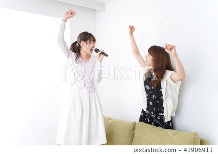 卡拉OK·女孩 41906911