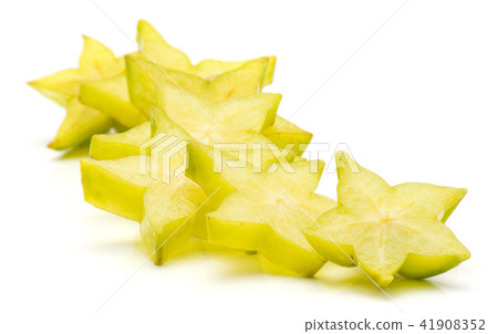 Fresh carambola isolated on white 41908352