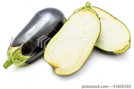 Fresh isolated eggplant on white 41908588