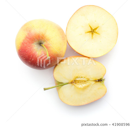 Raw evelina apple isolated 41908596
