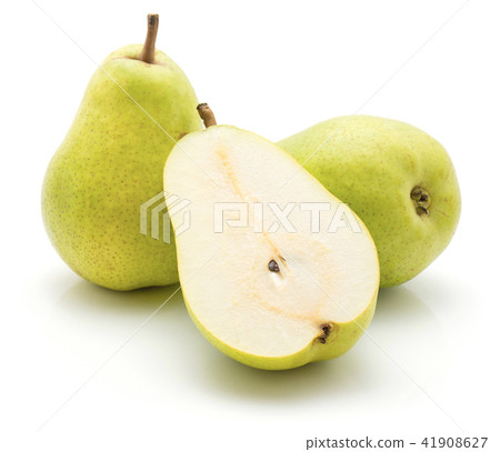 Green pear isolated on white 41908627