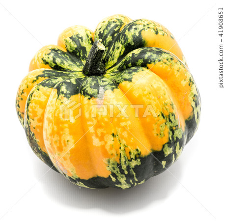 Green pumpkin isolated on white 41908651