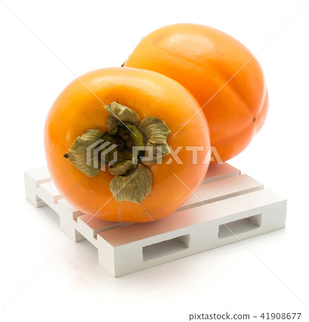 Persimmon sharon isolated on white 41908677