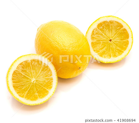 Fresh lemon isolated on white 41908694