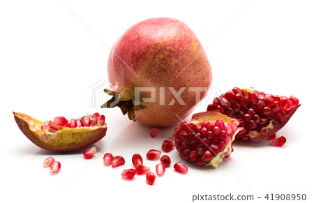 Fresh pomegranate isolated on white 41908950