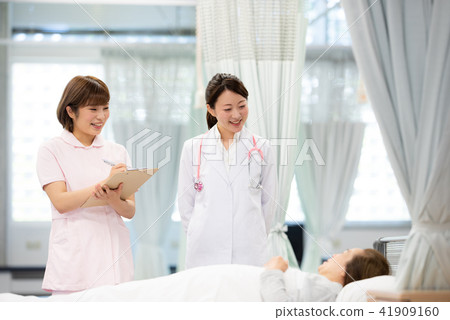 Medical women 41909160