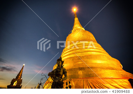 Landscape of Bangkok Wat Sakate Landscape of Bangkok Wat Sakate 41909488