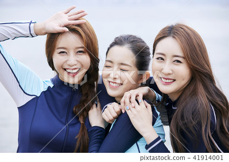 暑假,假期,朋友,年輕女子 暑假,假期,朋友,年輕女子 41914001